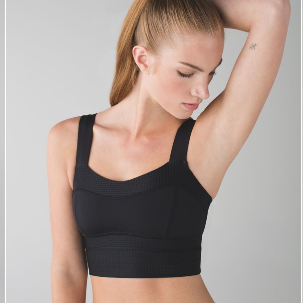 Lululemon Var-City Long Line Yoga Mesh Bra Black